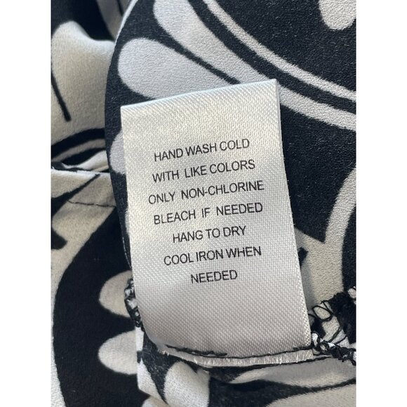 DR2 Blouse Size Large Short Sleeve Tunic Top Floral Scallop White Black Bohemian - Picture 6 of 7